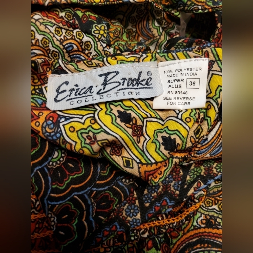 Erica Brooke Plus Size 36 Maxi Wrap Dress Tie Waist & Back V-Back Paisley Design - Picture 7 of 7
